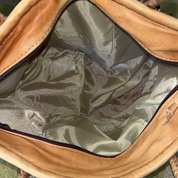 Kenyan Pink Green Tan Hand Woven Sisal & Leather Beaded Straw Zipper Tote Bag - Picture 13 of 15